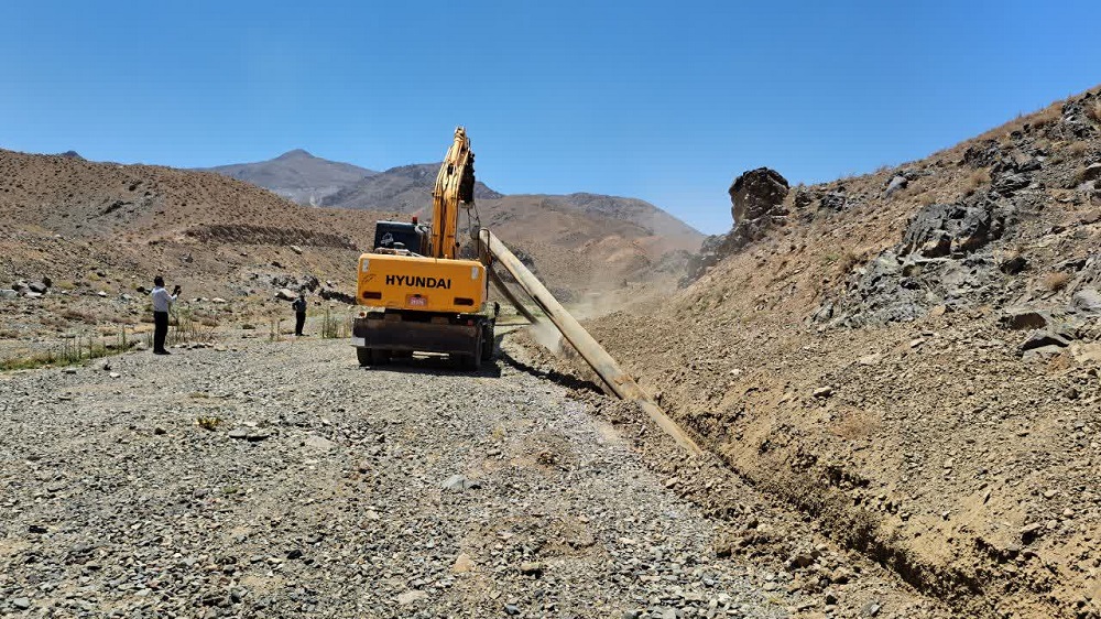 جمع‌آوری ۳ کیلومتر خط انتقال غیرمجاز آب در شهربابک
